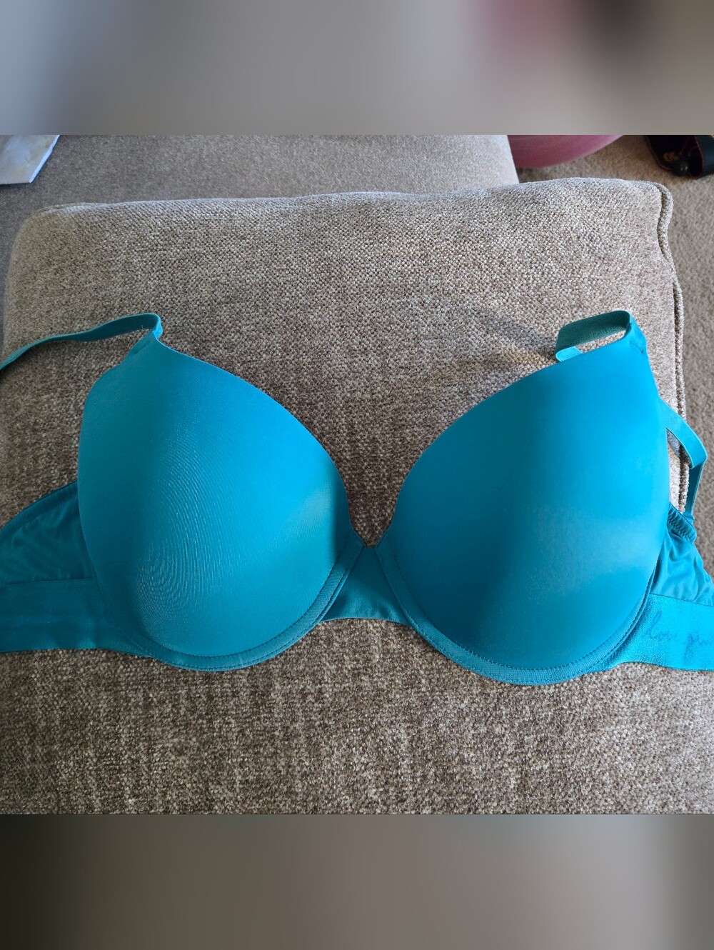 Victoria's Secret Turquoise Smooth Push-Up Bra